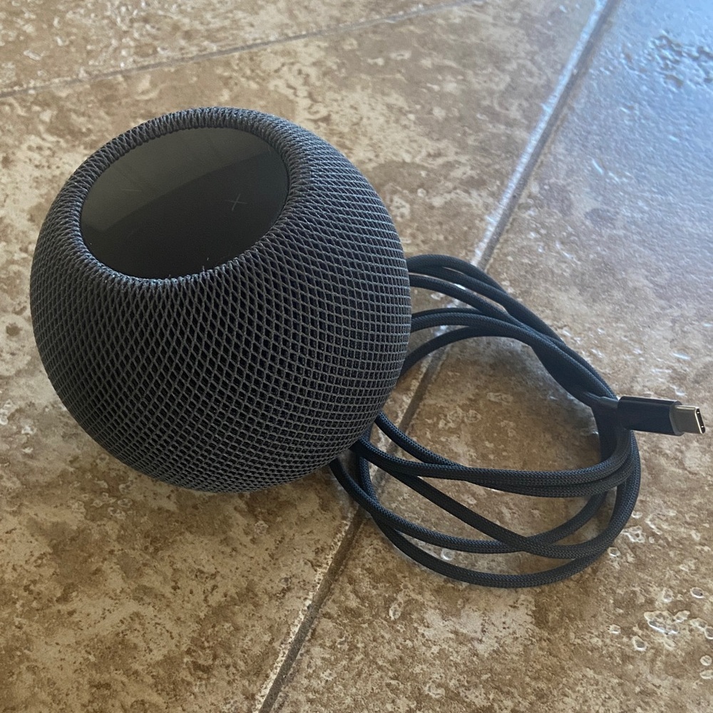 Apple HomePod Mini